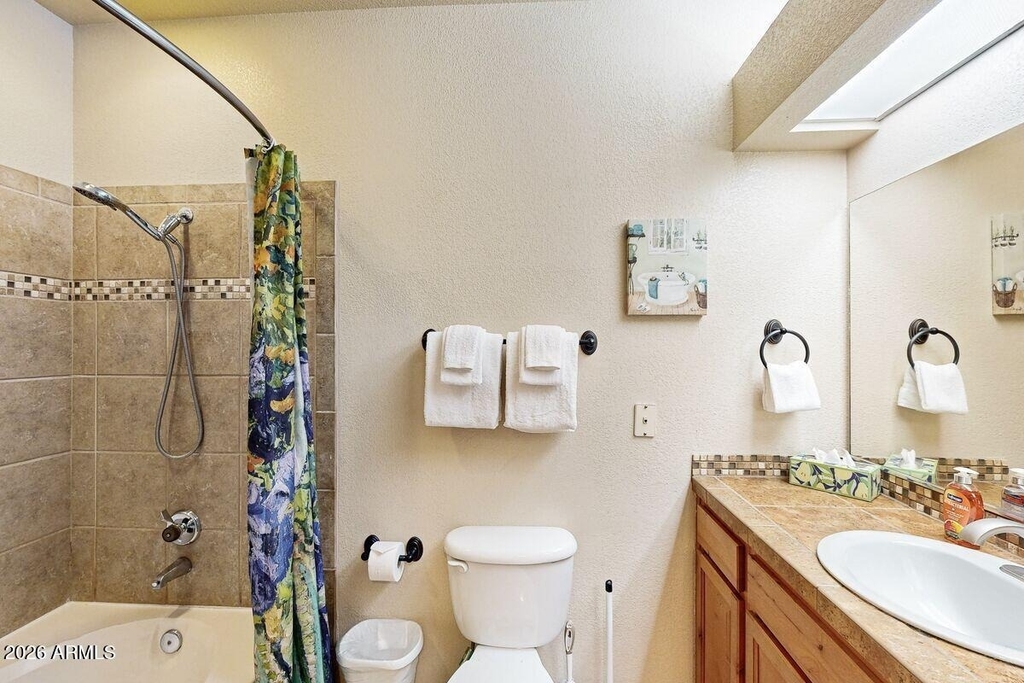 7050 E Sunrise Drive - Photo 14