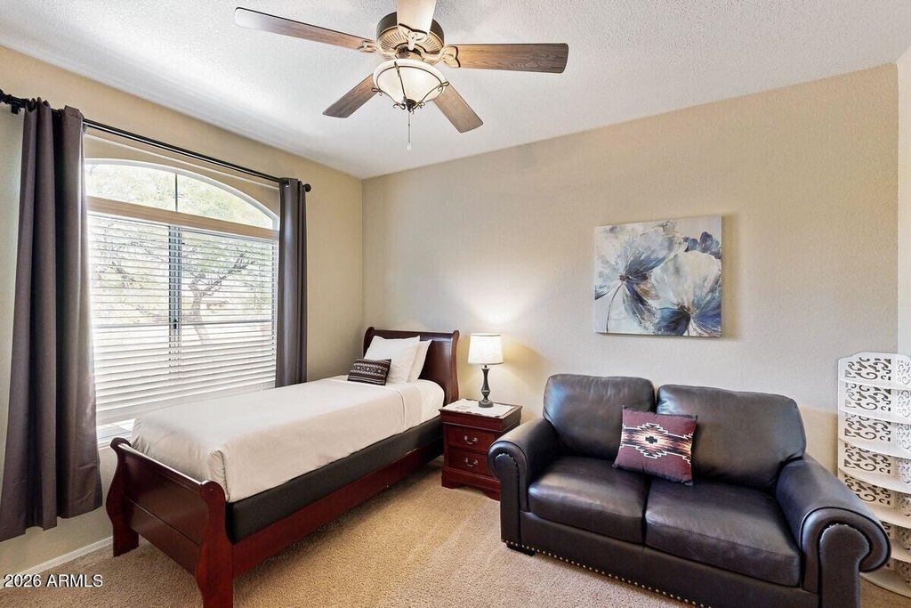 7050 E Sunrise Drive - Photo 13