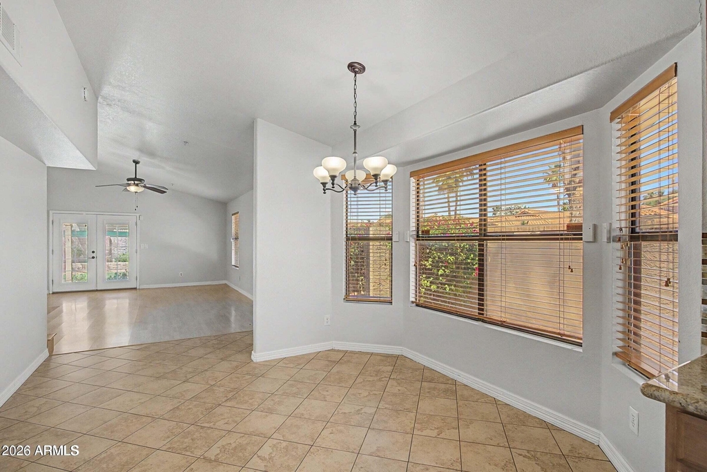 12790 N 89th Street - Photo 10