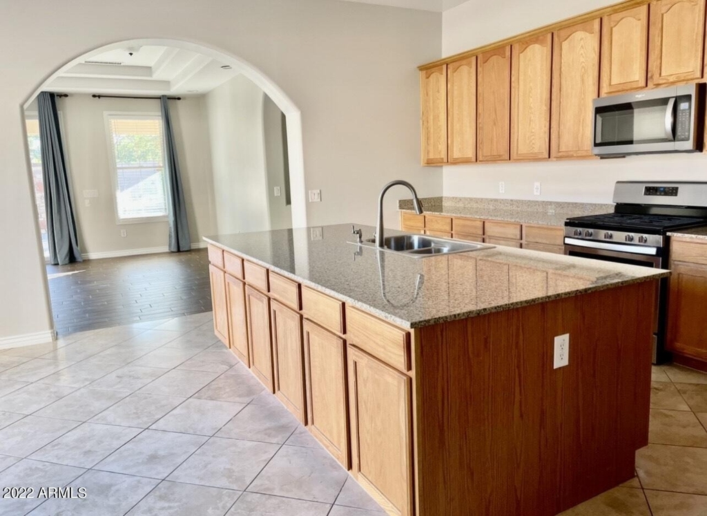 2289 E Aster Drive - Photo 6