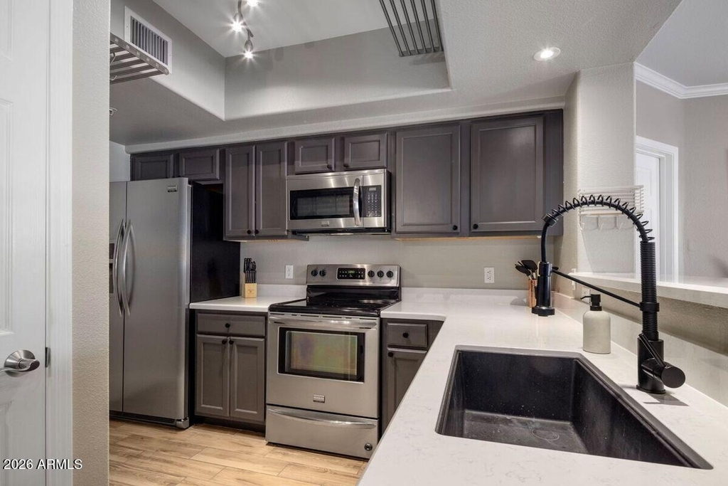 15095 N Thompson Peak Parkway - Photo 8