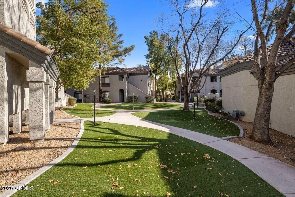 15095 N Thompson Peak Parkway - Photo 21