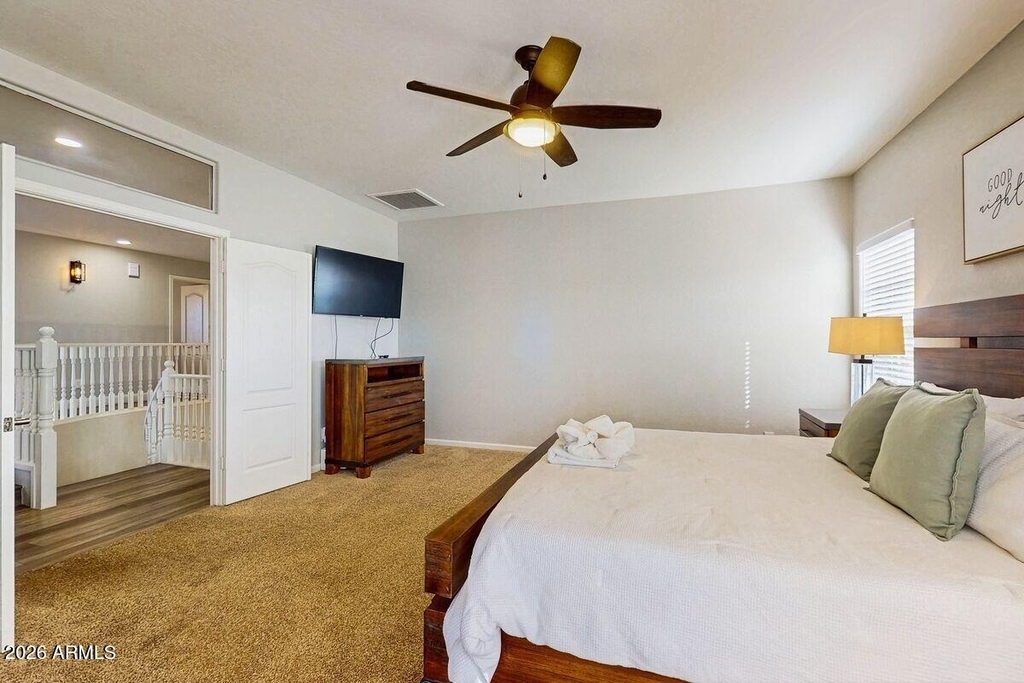 3288 E Devonshire Avenue - Photo 13