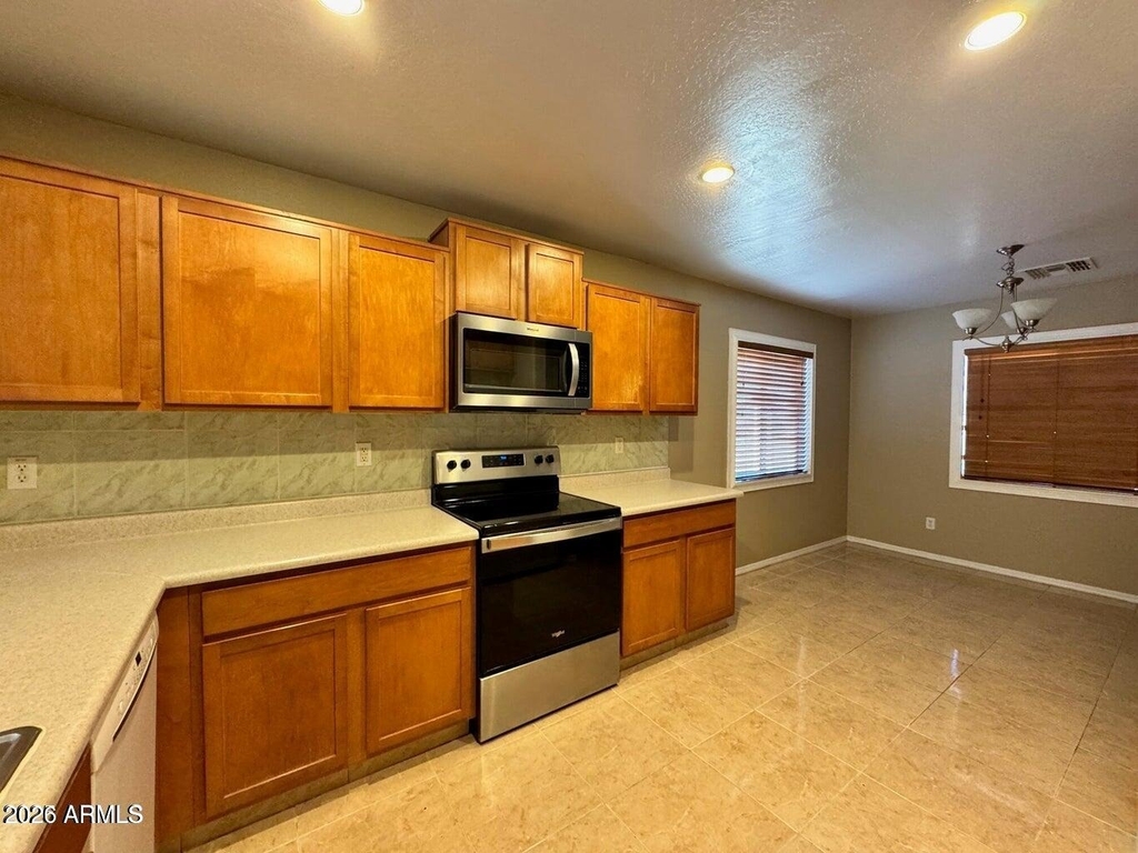 19286 N Duncan Drive - Photo 8