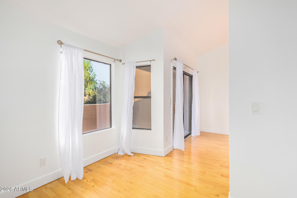 5640 E Bell Road - Photo 4