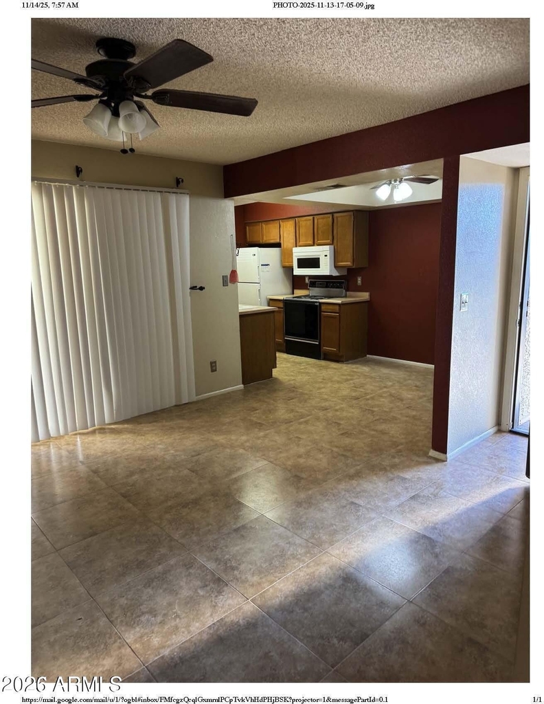 10610 S 48th Street - Photo 9