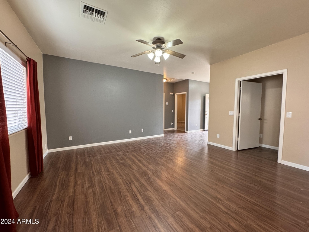 2300 E Magma Road - Photo 3