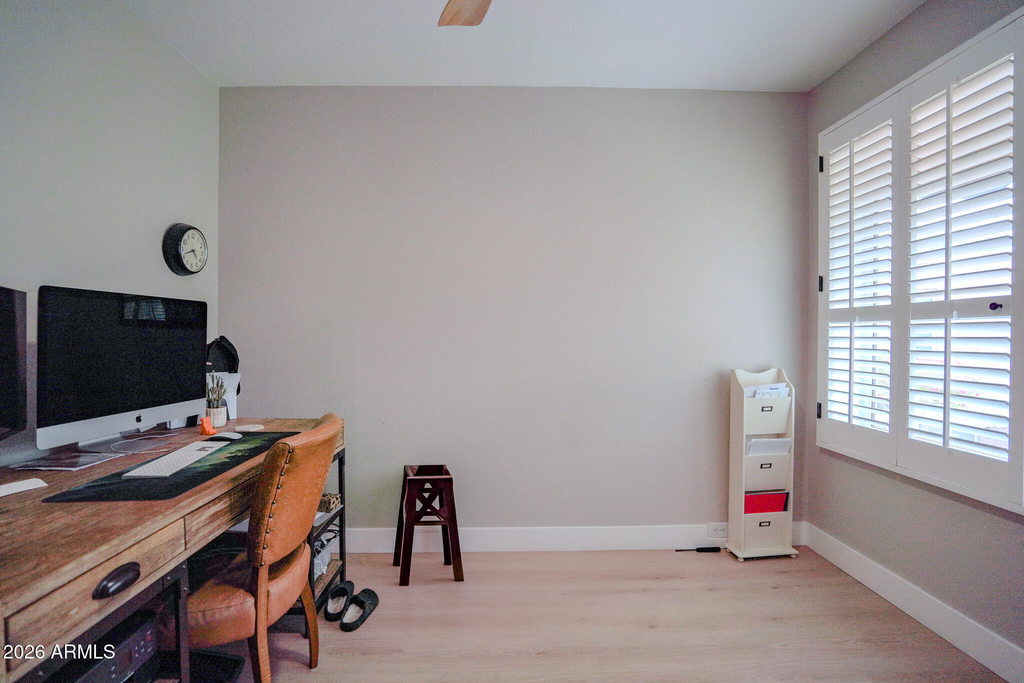 10407 N 10th Place - Photo 14
