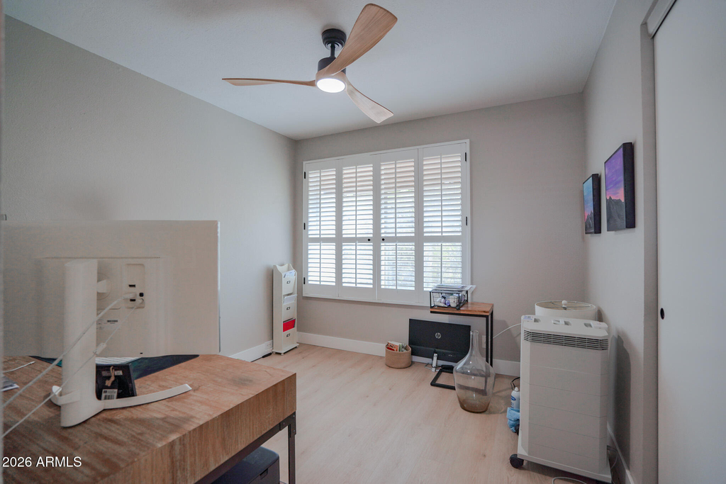 10407 N 10th Place - Photo 13