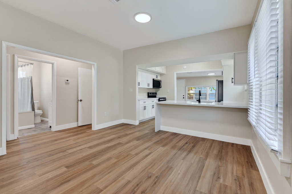 3714 Henry Avenue - Photo 9