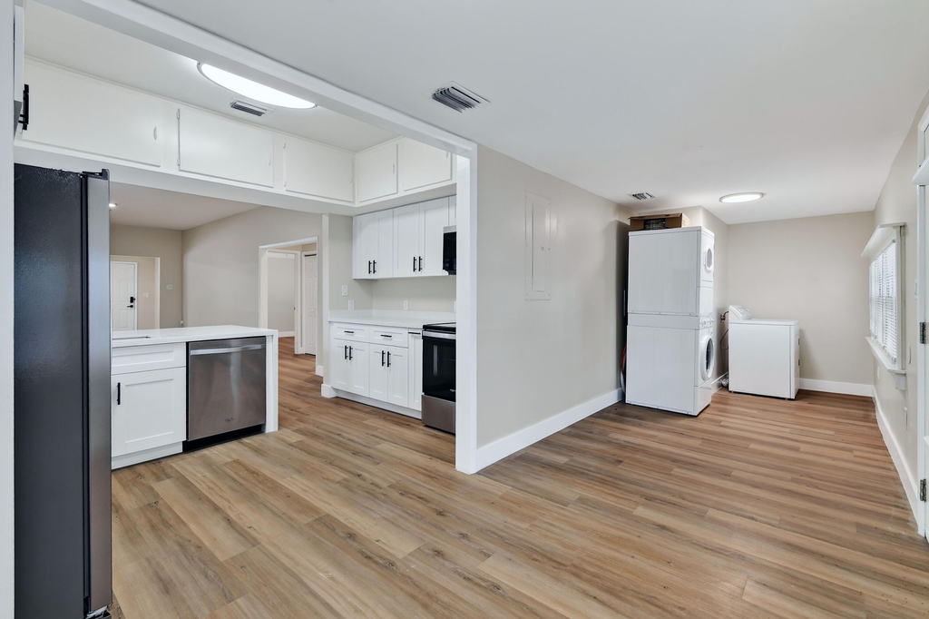3714 Henry Avenue - Photo 6