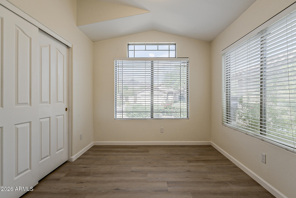15728 N 104th Street - Photo 12