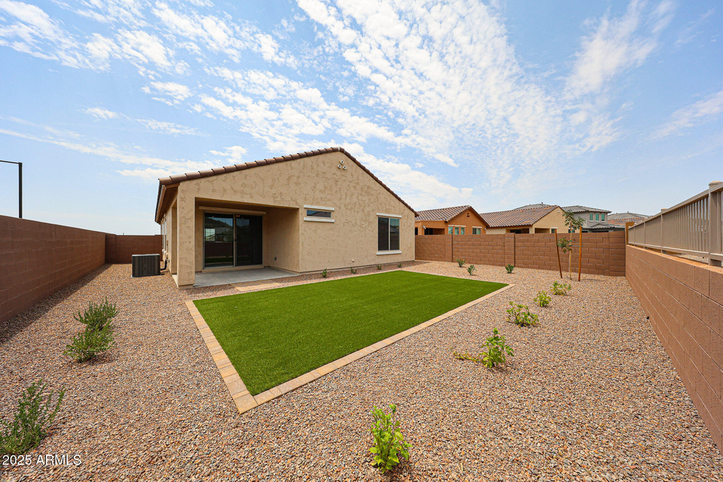 7106 W Hedge Hog Place - Photo 17