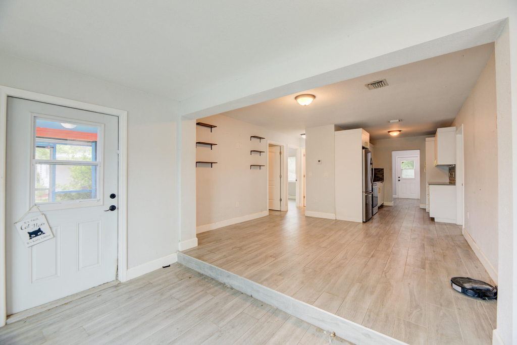 2633 Ne 16th Avenue - Photo 9