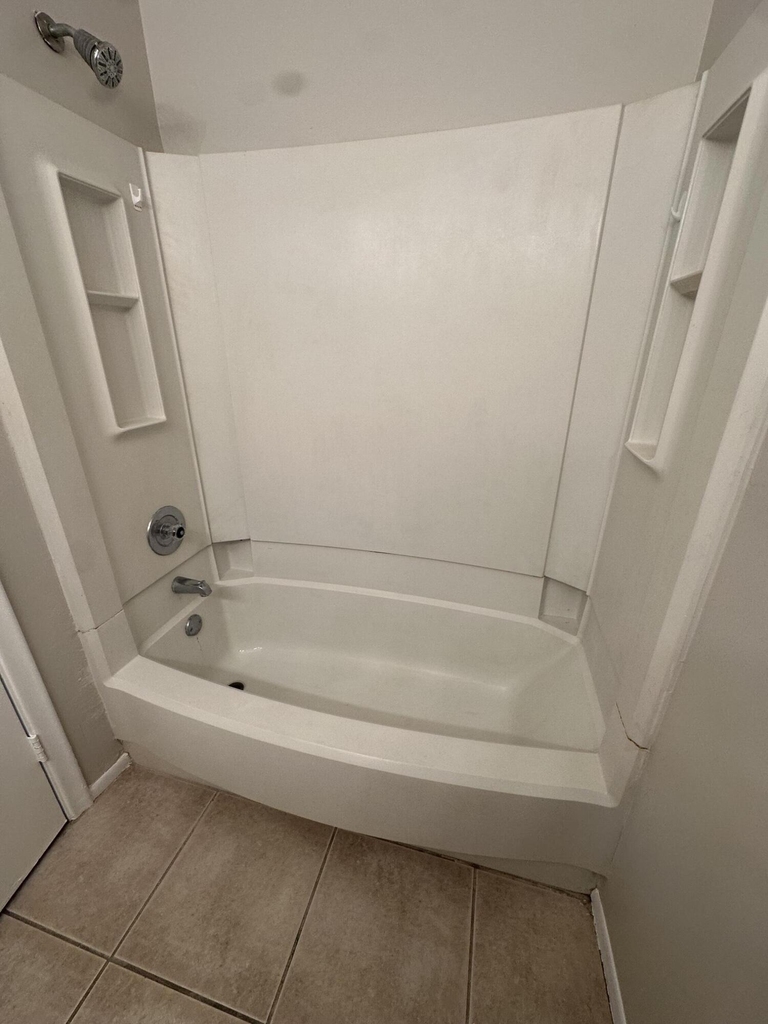 2501 Riverside Drive - Photo 10