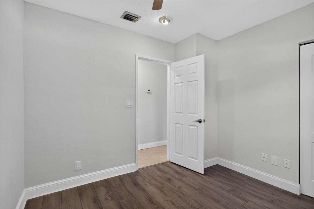 1240 Sw 3rd Terrace - Photo 24