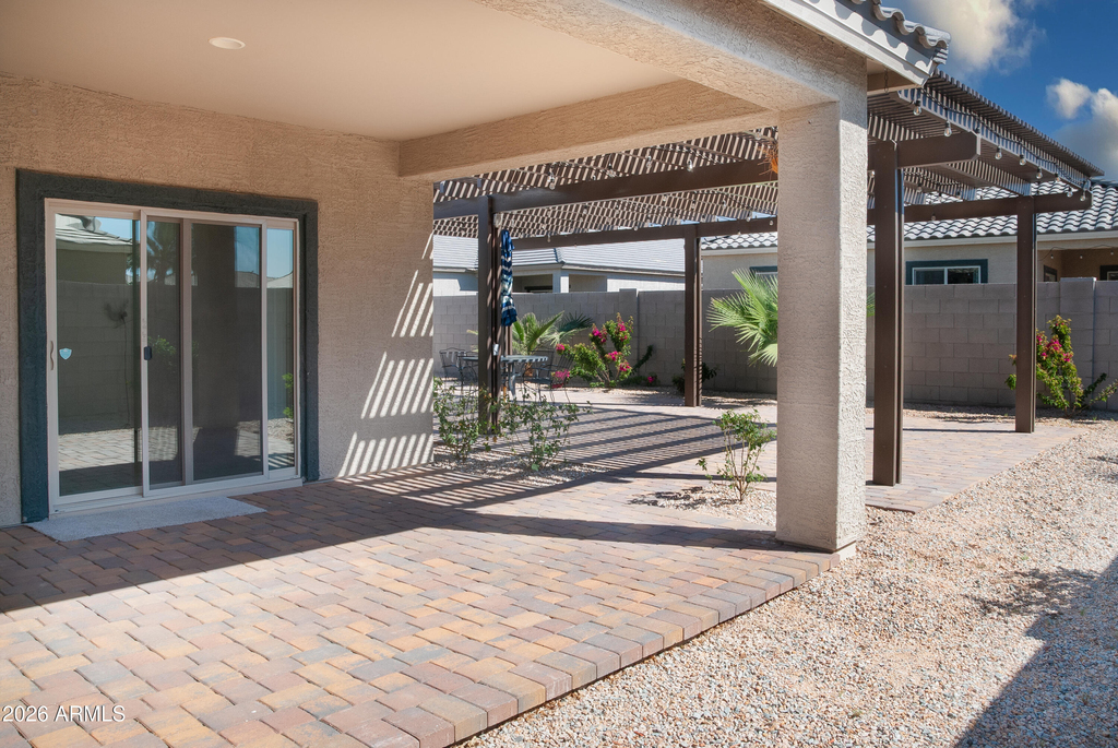 43633 W Yucca Lane - Photo 20
