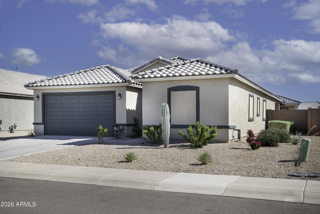 43633 W Yucca Lane - Photo 1