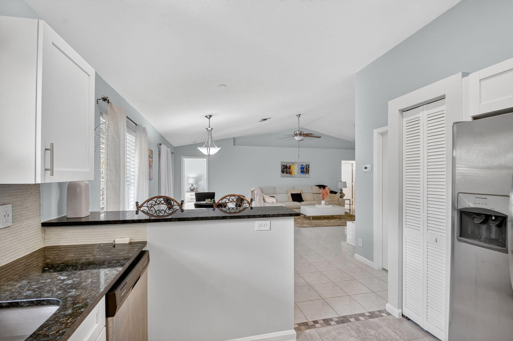 1080 Salmon Isle - Photo 30