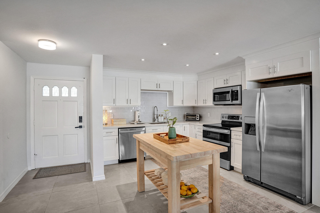3209 Ne 36th Street - Photo 5