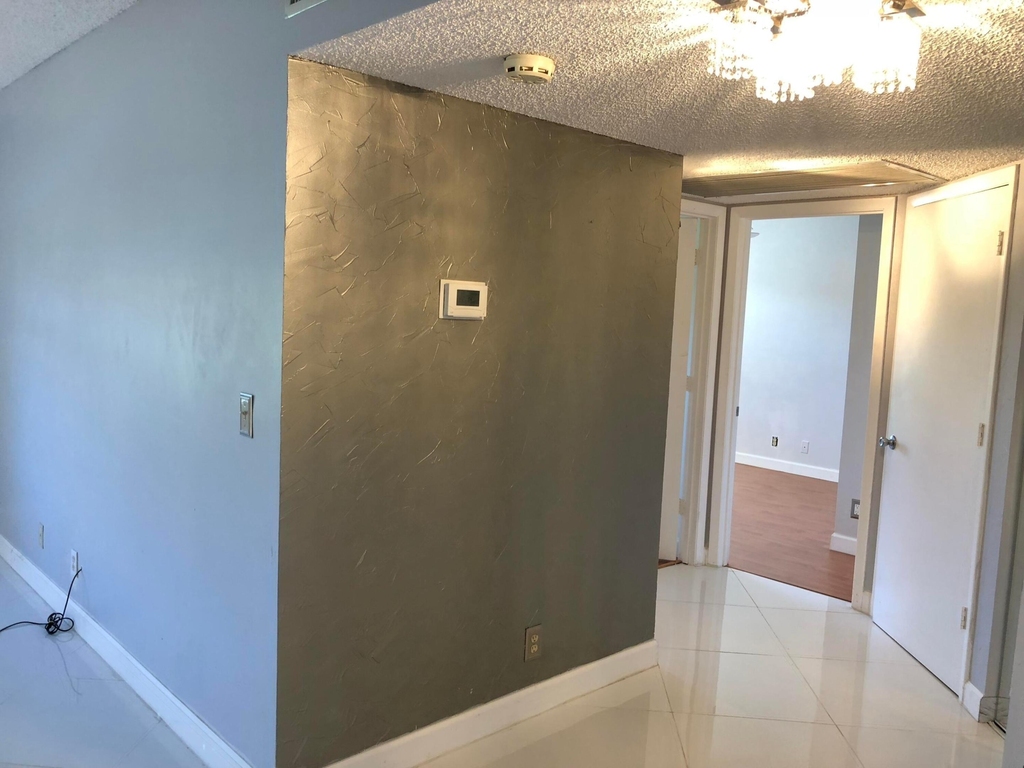 10730 Nw 14th Street - Photo 17