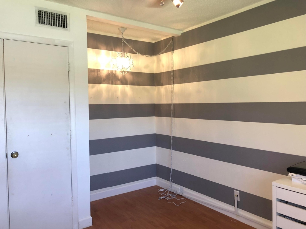10730 Nw 14th Street - Photo 11