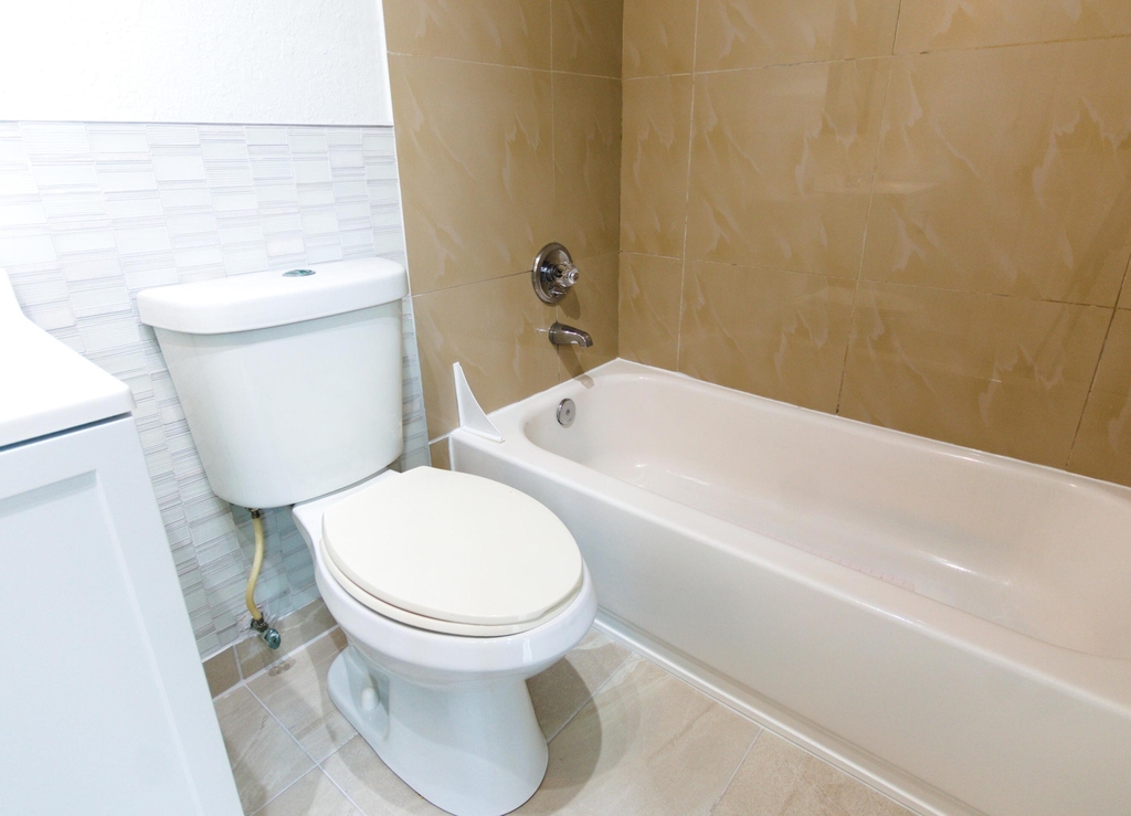 4225 Turnberry Circle - Photo 8