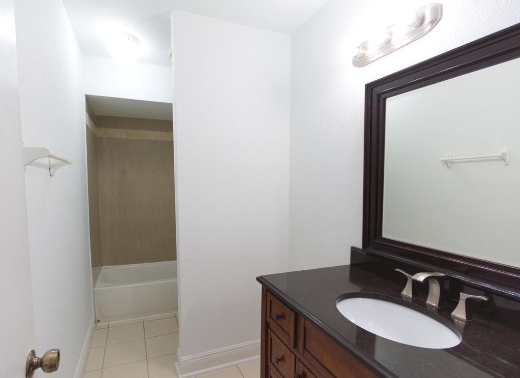 4225 Turnberry Circle - Photo 11