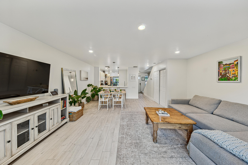 1315 Miami Road - Photo 9