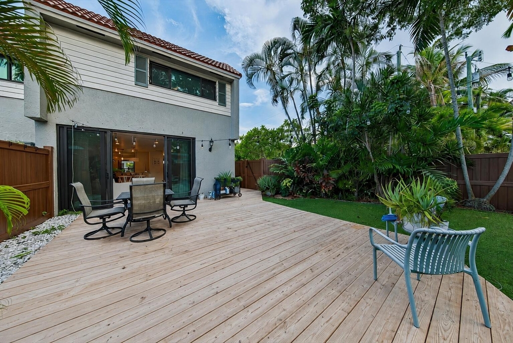 1315 Miami Road - Photo 1