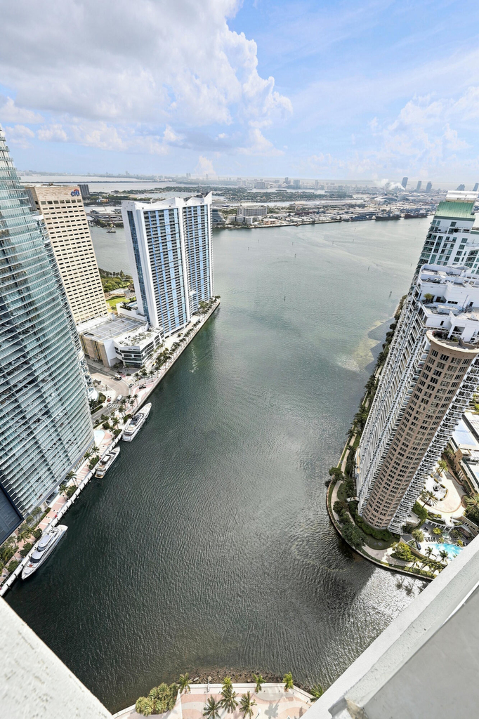 465 Brickell Avenue - Photo 29