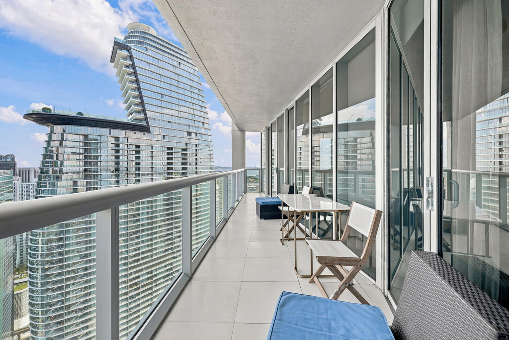465 Brickell Avenue - Photo 10