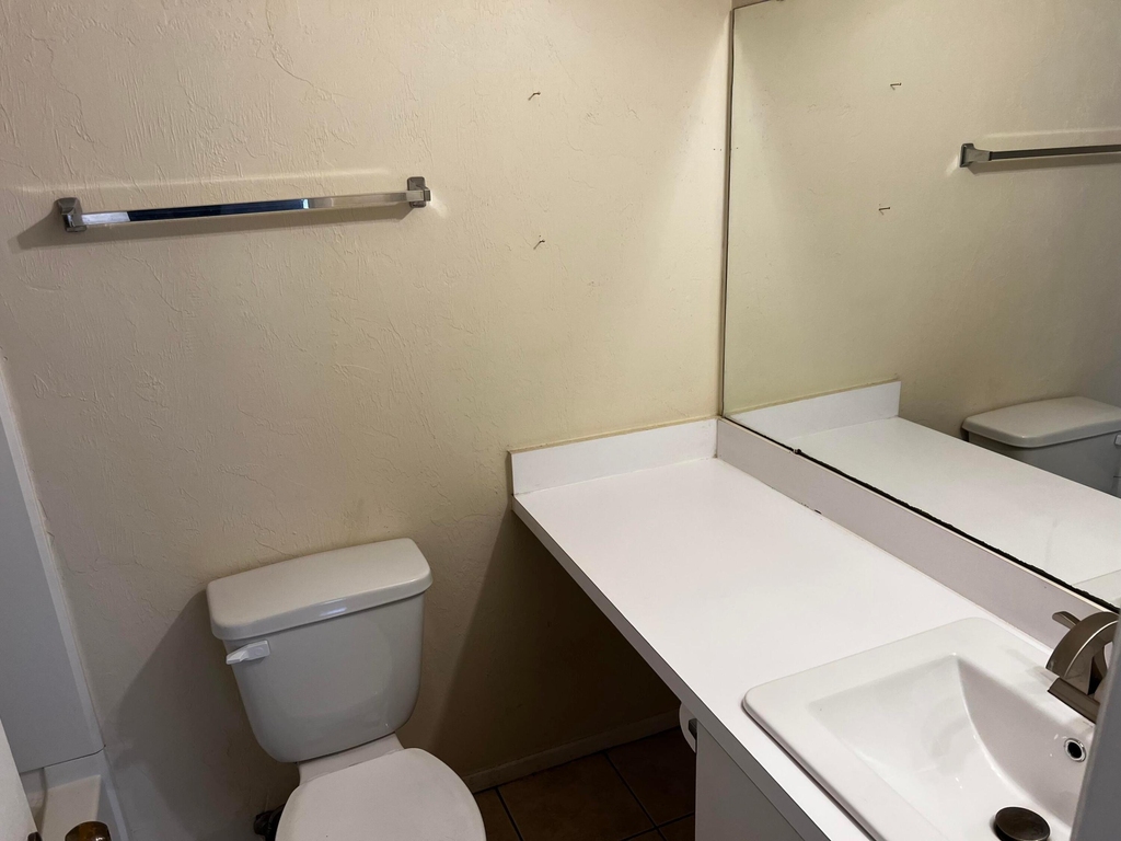 4000 Sw 23rd Street - Photo 17