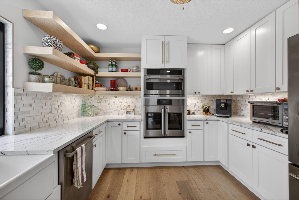 12897 La Rochelle Circle - Photo 17