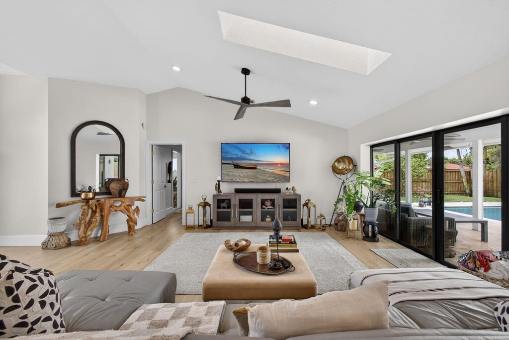 12897 La Rochelle Circle - Photo 10