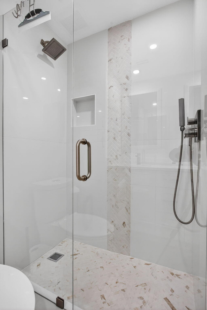 3100 Ne 48th Court - Photo 8