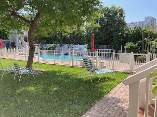234 Hibiscus Avenue - Photo 17