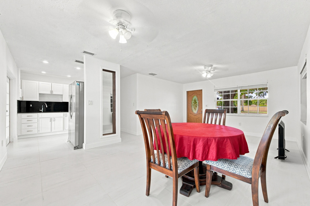 10275 Sw 152nd Street - Photo 10