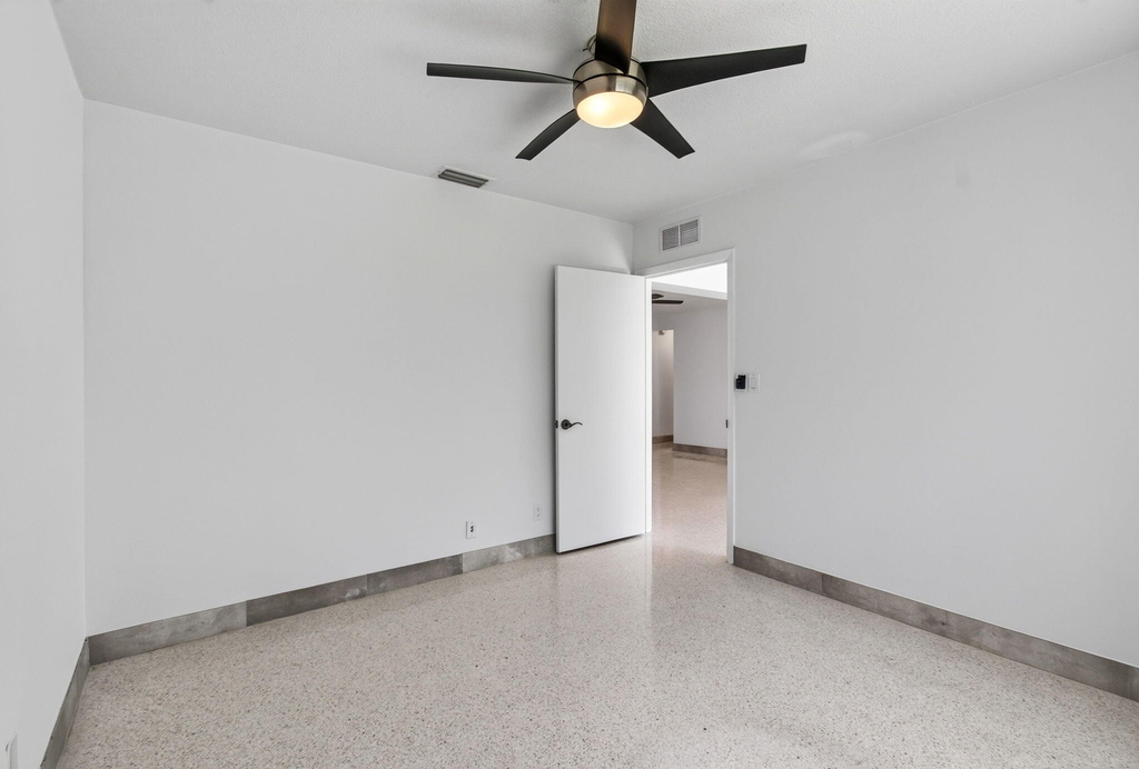 200 Ne 28th Terrace - Photo 35