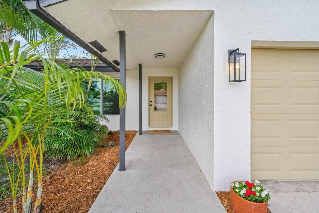 638 Sw 4th Avenue - Photo 3
