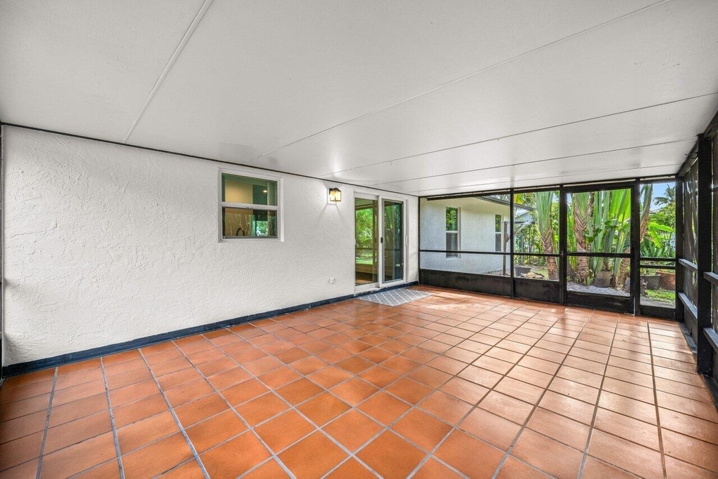 638 Sw 4th Avenue - Photo 24