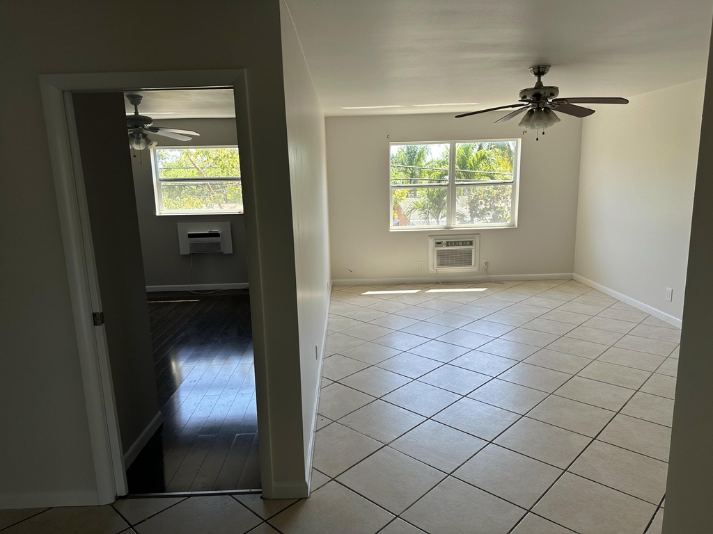 1480 E Sample Road - Photo 0