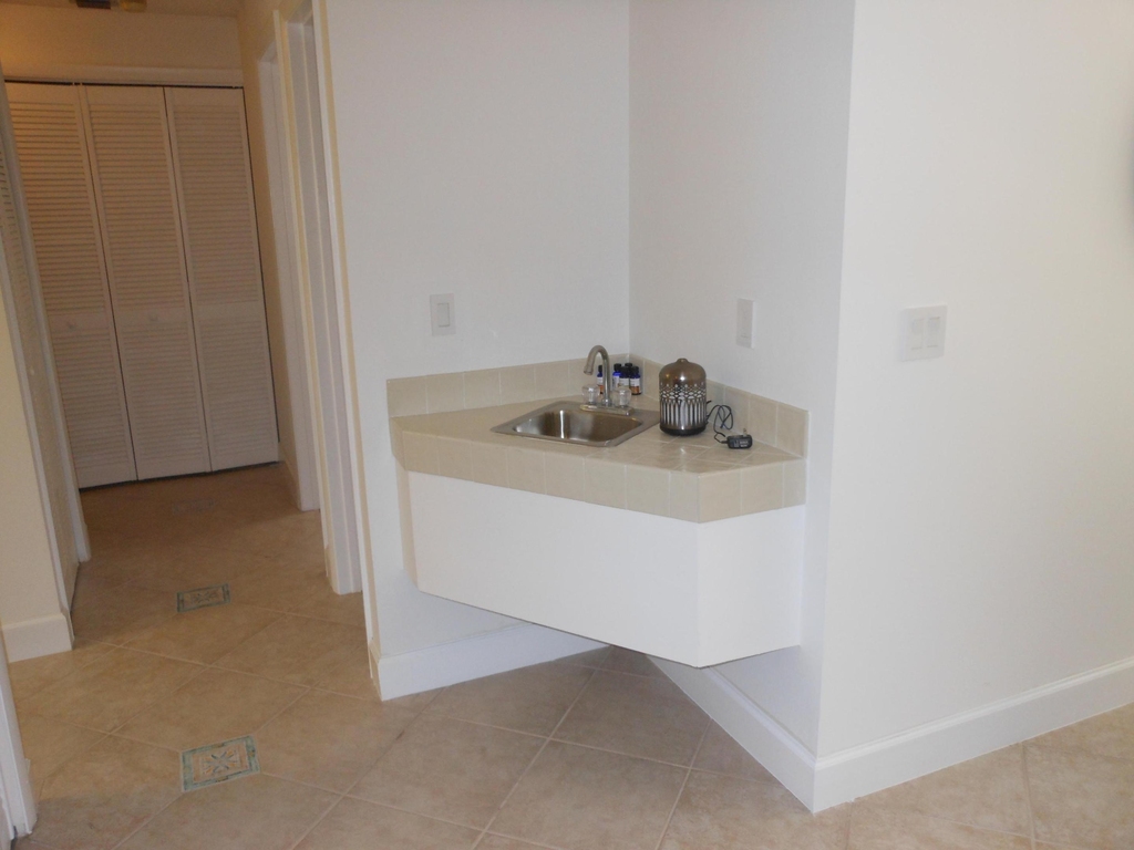 7472 La Paz Boulevard - Photo 16