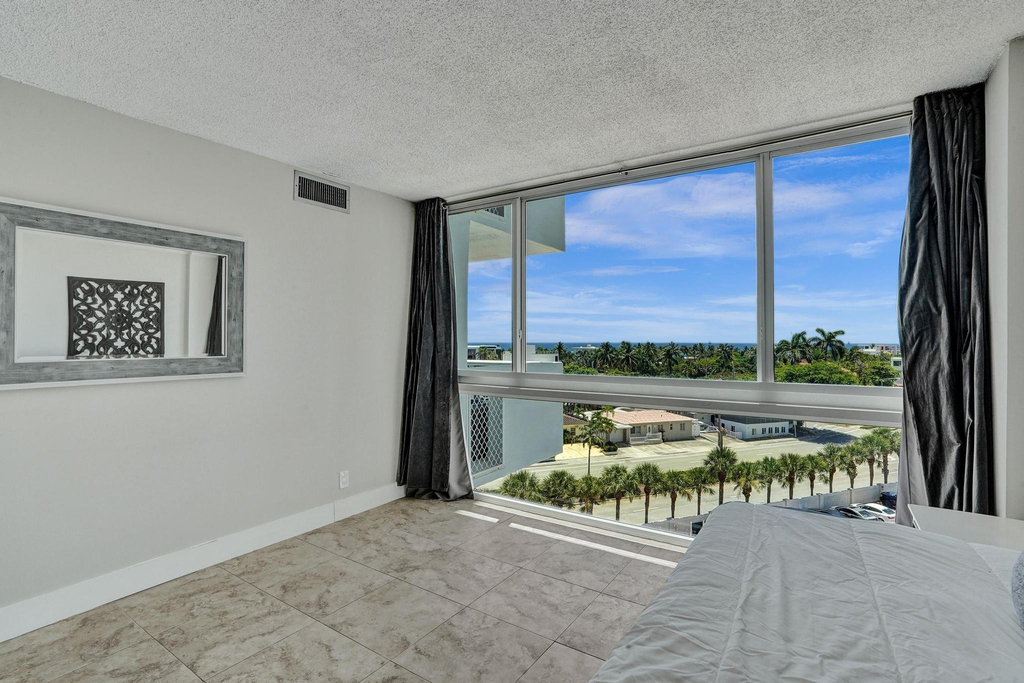 2715 N Ocean Boulevard - Photo 21