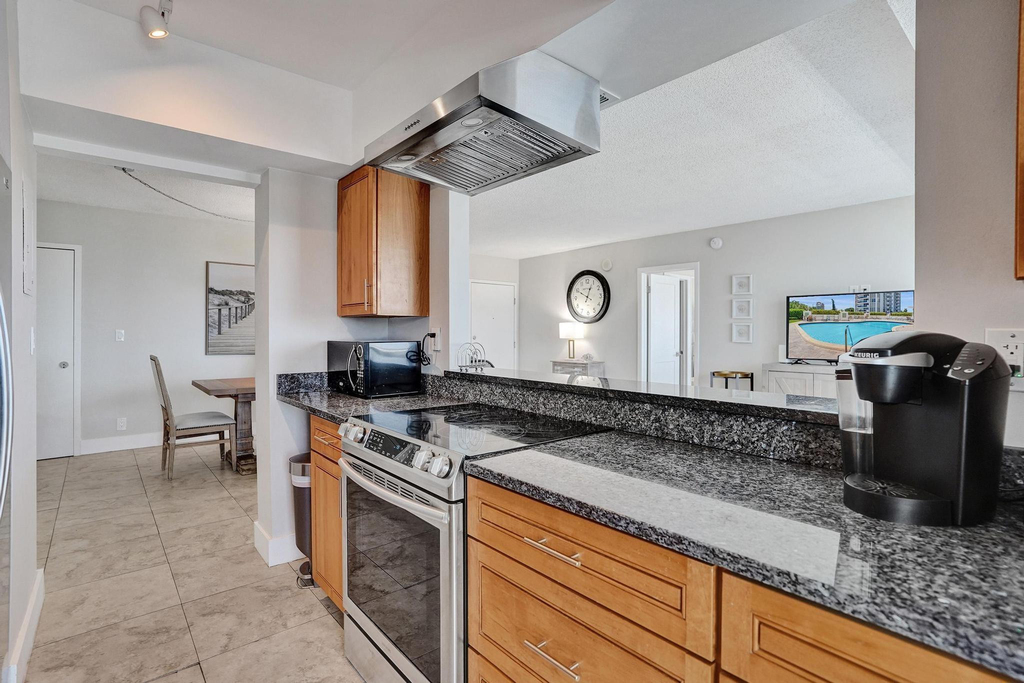 2715 N Ocean Boulevard - Photo 7