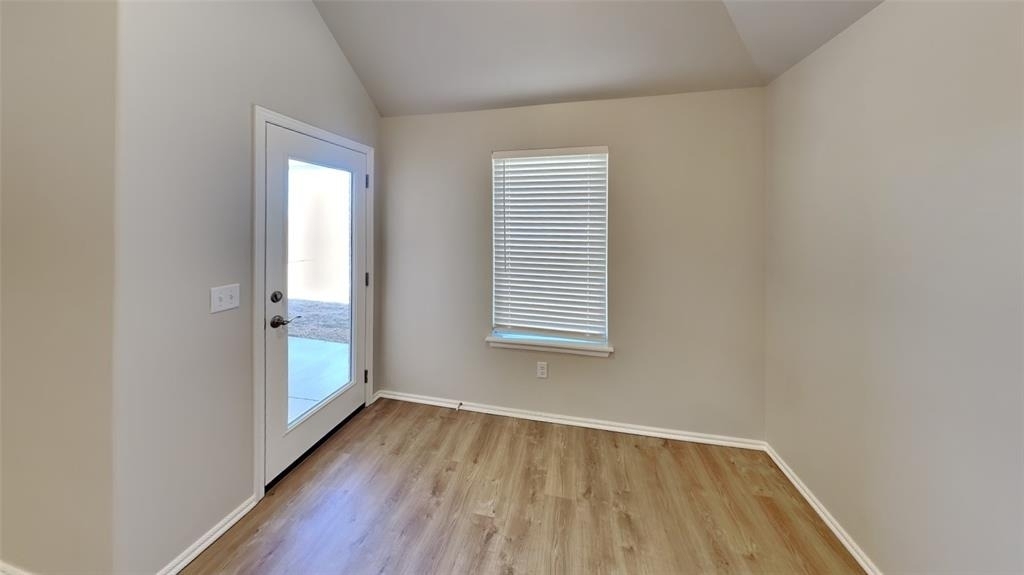 12704 Elba Drive - Photo 7