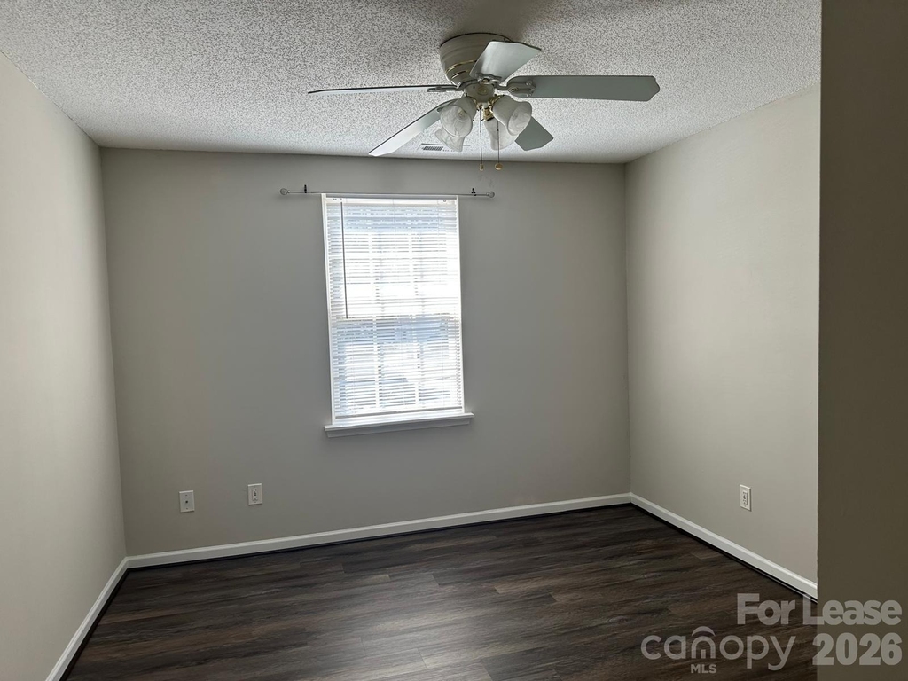 15105 Deshler Court - Photo 24