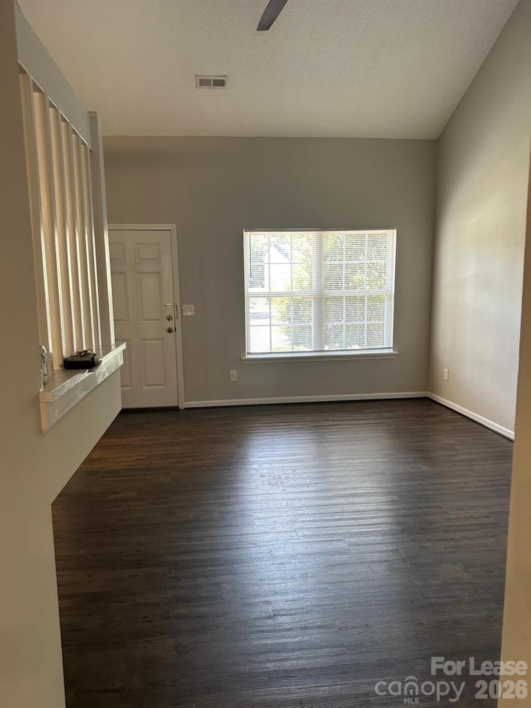 15105 Deshler Court - Photo 1