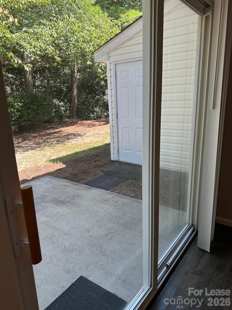 15105 Deshler Court - Photo 10