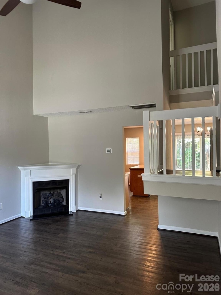 15105 Deshler Court - Photo 5
